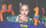 Brylee in Car.jpg (30710 bytes)