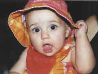 Damn Cute_big.jpg (20301 bytes)