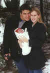 Mom Dad Brylee Snow.jpg (31031 bytes)
